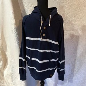 Brooklyn Cloth long sleeve hoodie, size large‎